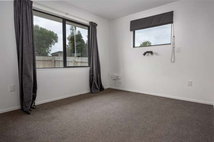 2 Edinburgh Street Tuakau_11
