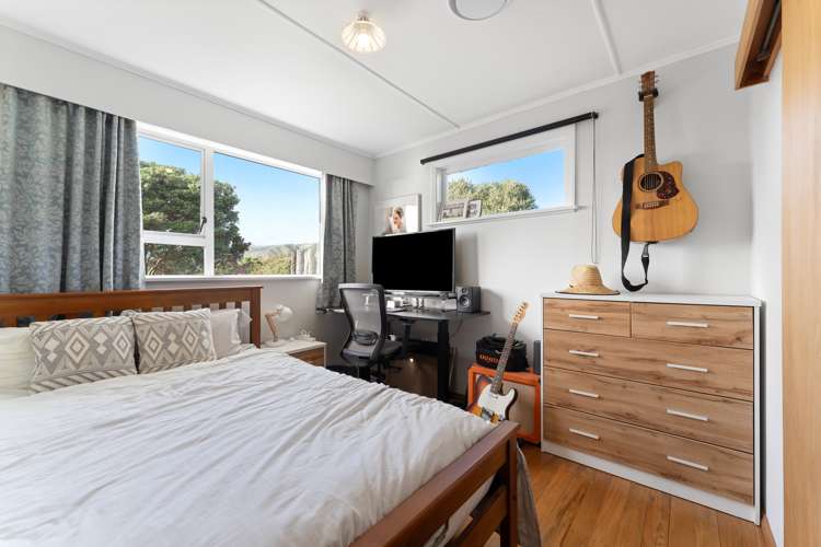 9 Miriona Grove Paekakariki_14