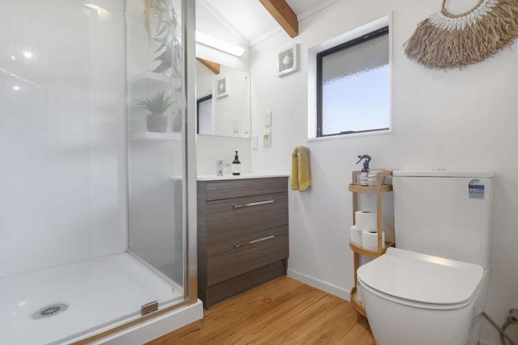 14 Holmburn Street Welcome Bay_15