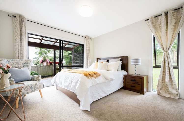 17 Unsworth Drive Unsworth Heights_11