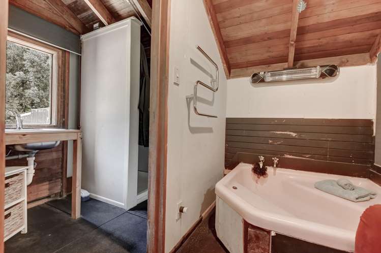 1529 Kauarapaoa Road Brunswick_16