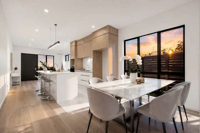 17 Greenbrier Street Westgate_4