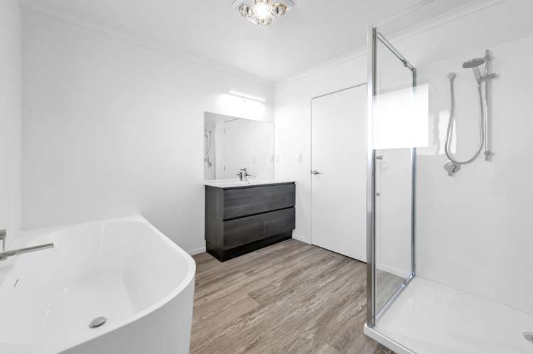 66 North Terrace Darfield_14