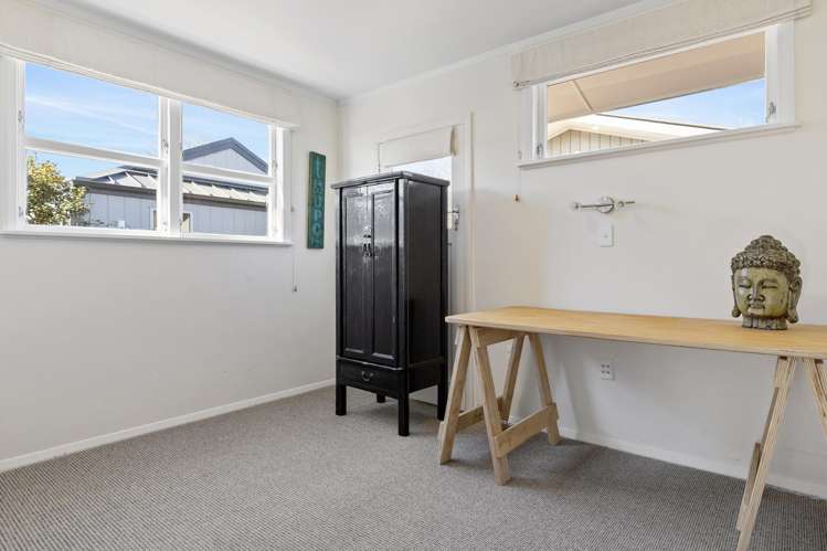 6 Kohatu Parade Wharewaka_26