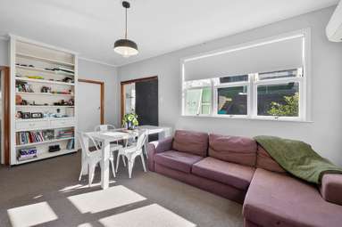 94 Young Street_4