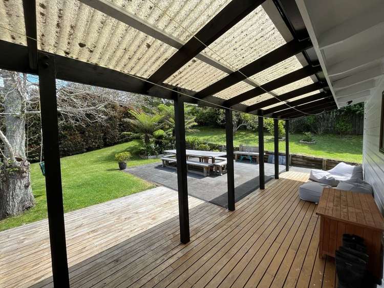 54 Gledstane Road Stanmore Bay_1