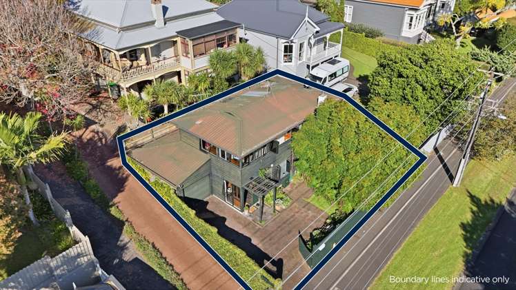 2/32 Albert Road Devonport_14