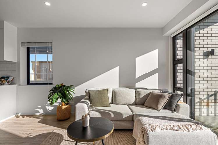 207/165 Lake Road Northcote_4