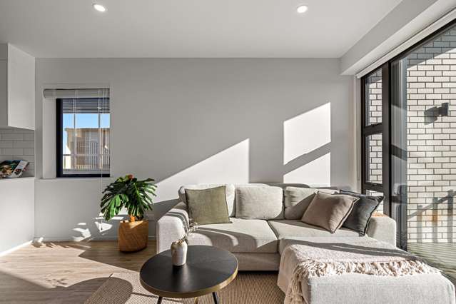 207/165 Lake Road Northcote_4