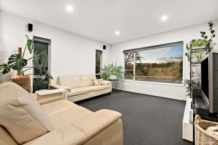 42 Flintridge Drive Flat Bush_2