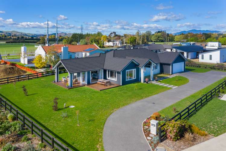 33 Baxter Michael Crescent Cambridge_21