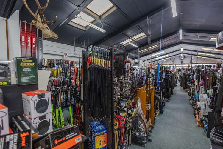 24 Tancred Street Hokitika_13