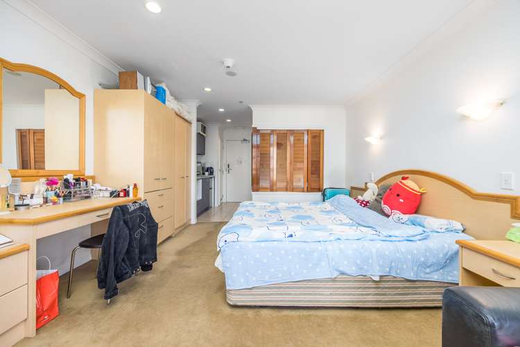 3o/100 Greys Avenue Auckland Central_5