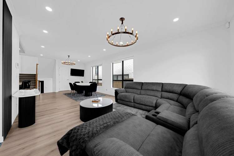 2A Ballyalton Crescent Flat Bush_10