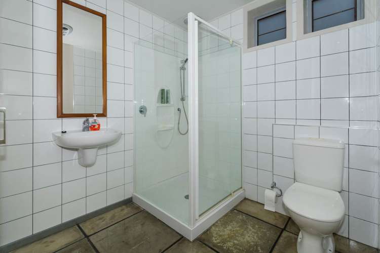 34 Kiteroa Terrace Rothesay Bay_11