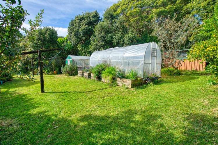 2A Golden Sands Road Barrytown_24