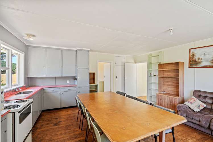 1415 Babylon Coast Road Dargaville_24