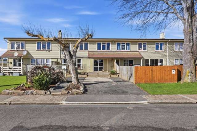 Four Bedrooms, Fantastic Sun, Parkside Living