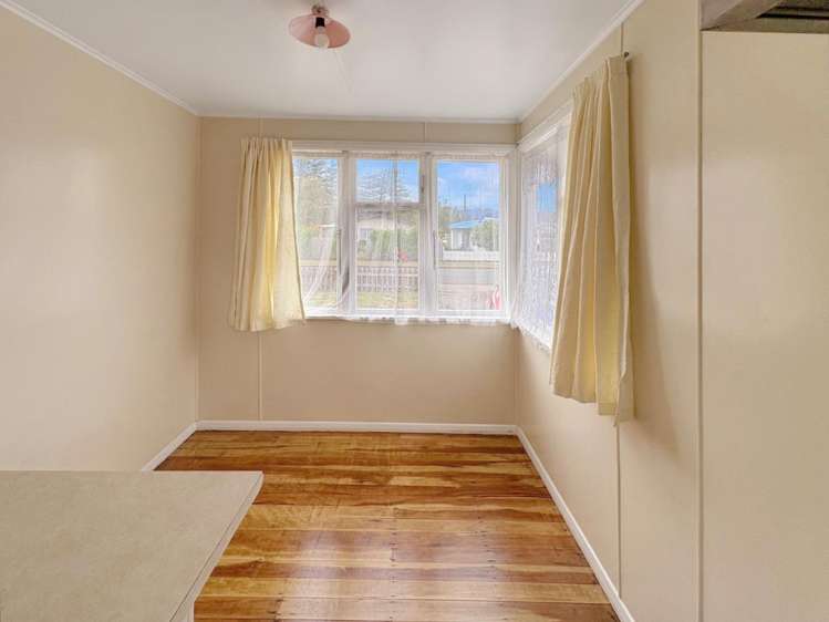 18 Hinemoa Street 10516_3