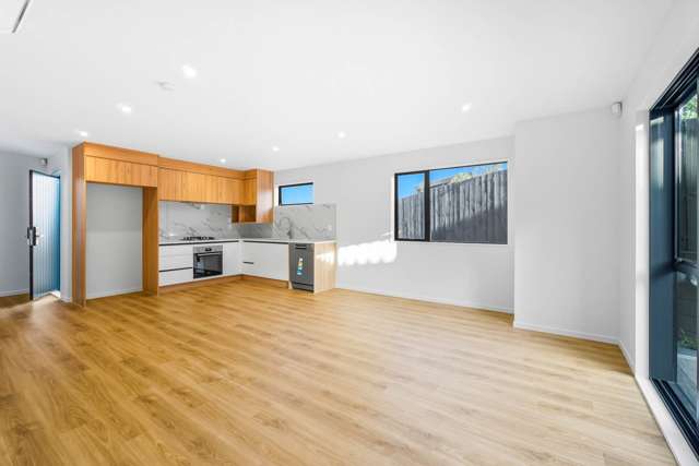 11/6 Woodhouse Place West Harbour_4