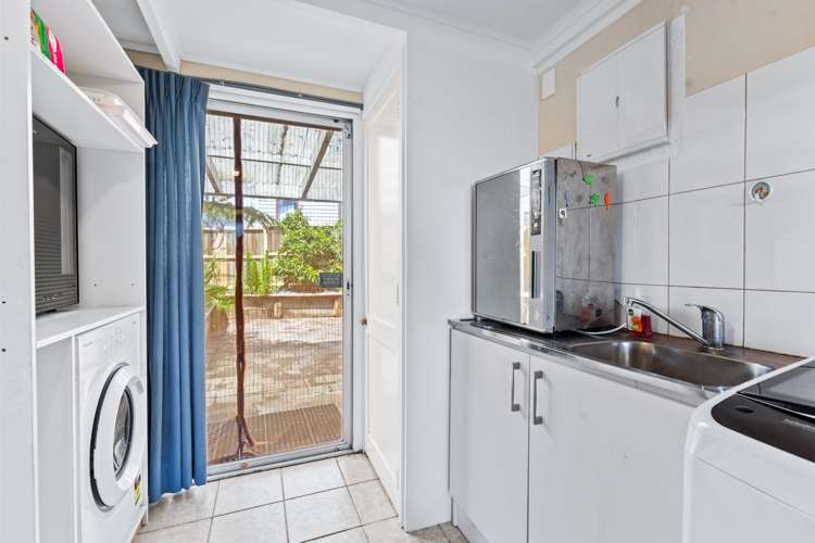 2/7 Cairngorm Place Highland Park_33