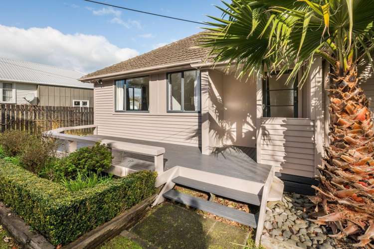 12 Albert Street Waihi_21