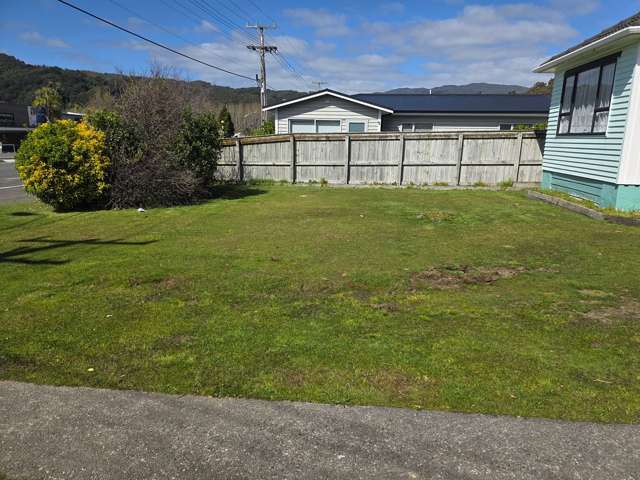 27 Wainuiomata Road Wainuiomata_1