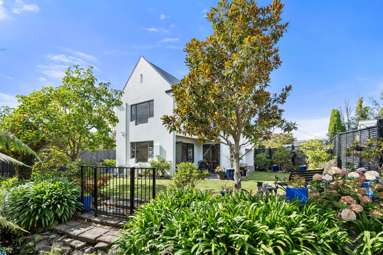 2/128B Mcfaddens Road_1