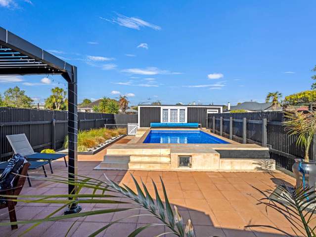 Poolside perfection in Aramoho