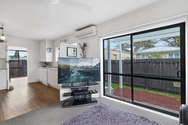 15b Bracken Street Leamington_8