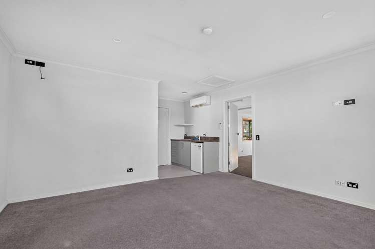 68 South Belt Masterton_31