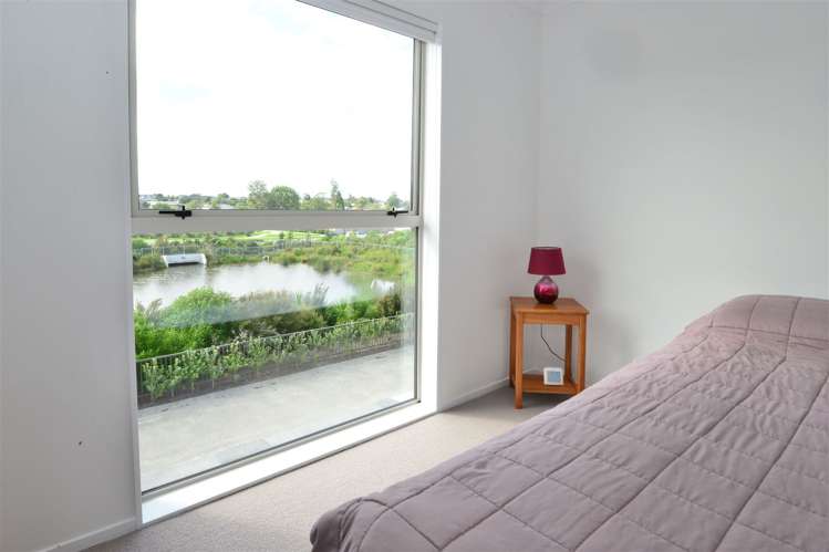 3 Couldrey Crescent Red Beach_15