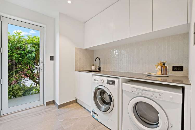 7b Gulf View Road Murrays Bay_15