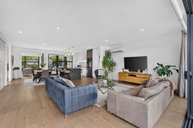 8 Taniwha Street_4
