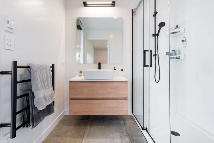 2 Franks Place Outram_12