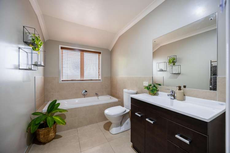 26 Alexia Place Flat Bush_8