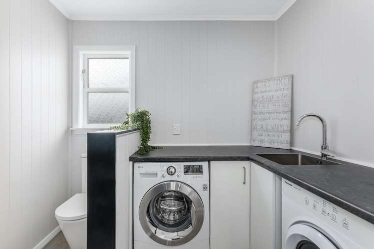 72 Hyde Street Wainuiomata_11