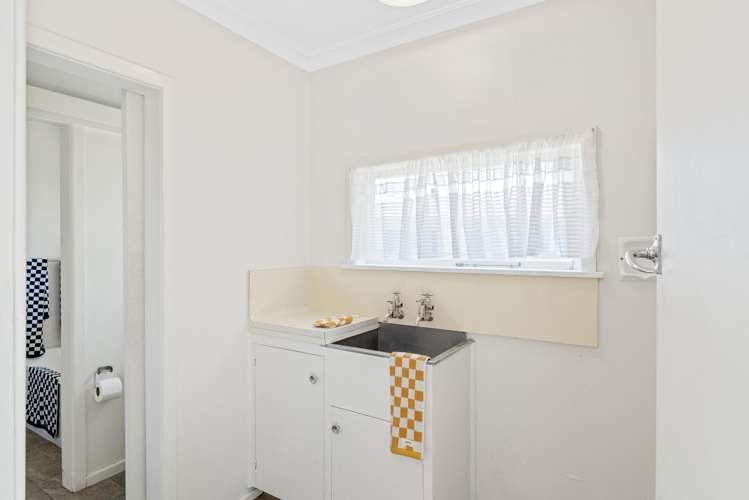 7 Windsor Place Levin_13