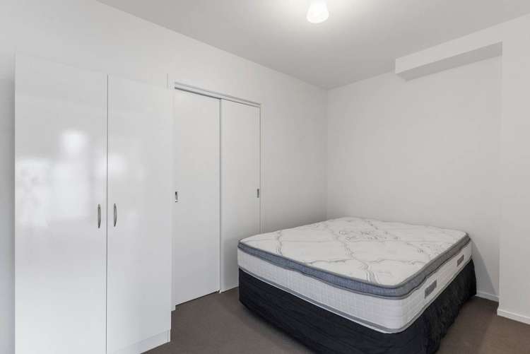 311/10 Flower Street Eden Terrace_6