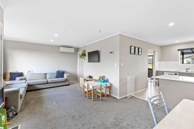 2/2 Forsythe Place_3