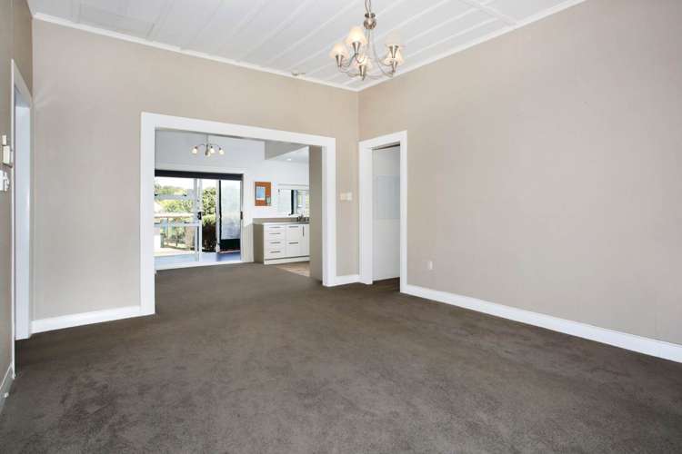 86 Hull Road Waiuku_6