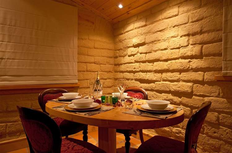 Earth House/3635 Cambridge Road Cambridge_6