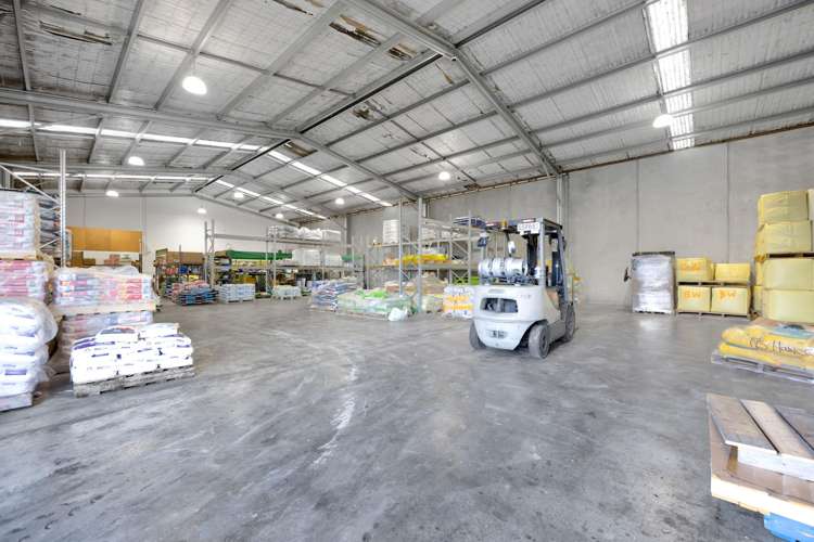 215 Glover Road Hawera_8