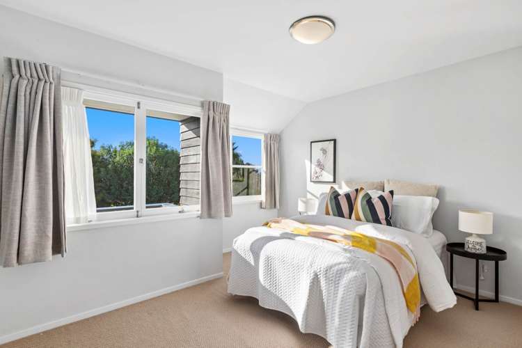 2/93 Kowhai Road Mairangi Bay_13