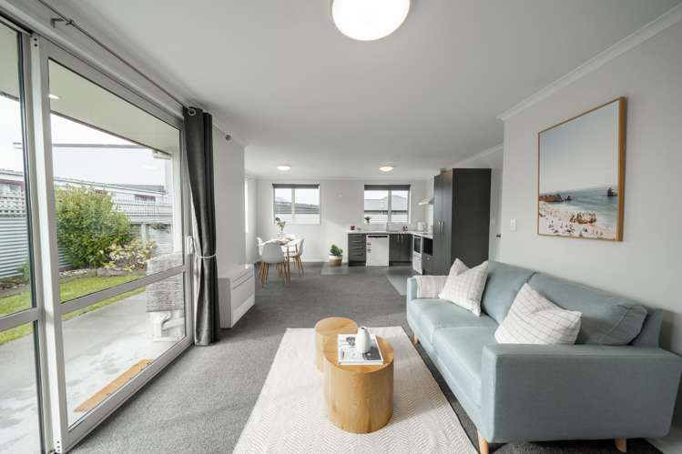 22 Lowe Street Avenal_5