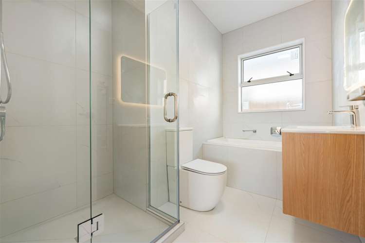 17 Whakairo Crescent Gulf Harbour_8