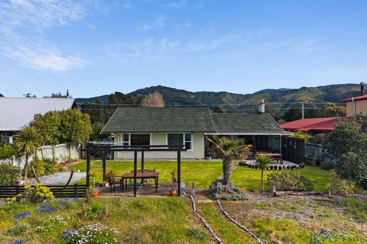 208 Rarangi Beach Road Rarangi_24