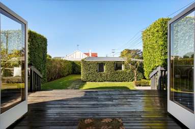 39 Renfrew Avenue_3