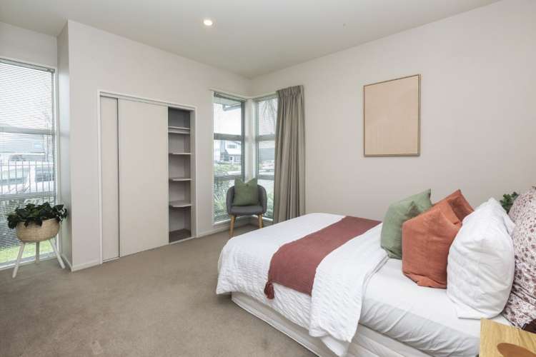 11a Clarence Street South Addington_9