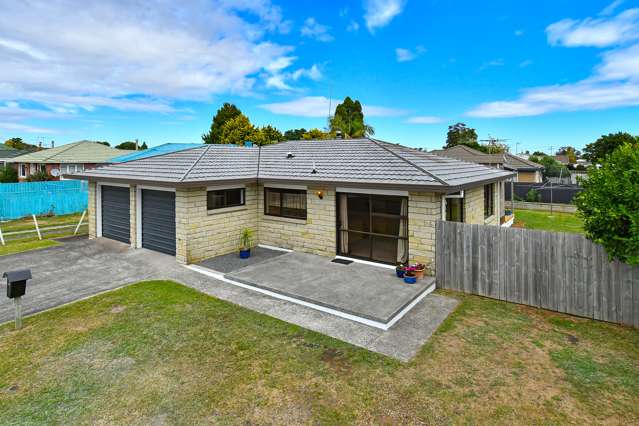 2/123 Old Wairoa Road Papakura_1